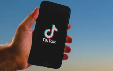 TikTok USA: Un futuro incerto tra sicurezza e business
