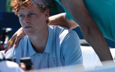 Jannik Sinner vicino alla vetta ATP: Una corsa contro il tempo