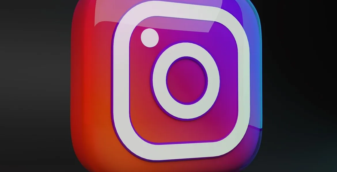 Instagram smentisce le teorie del complotto sulla sorveglianza