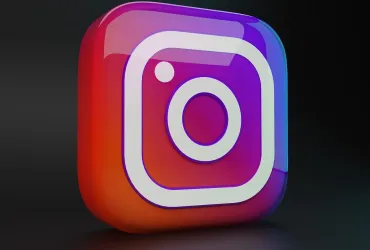 Instagram smentisce le teorie del complotto sulla sorveglianza