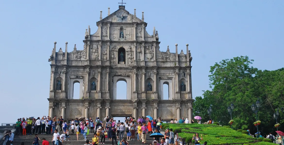 Mostra di ipercar inedite attira lussuosi riflettori su Macao