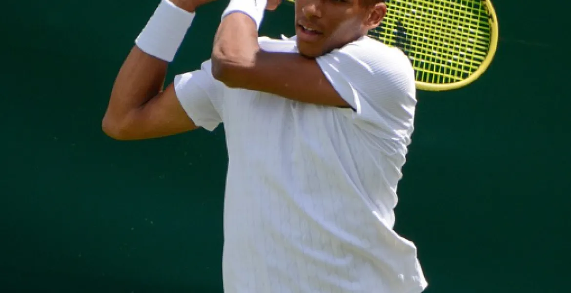 Felix Auger-Aliassime Raggiunge 250 vittorie: Una stella nascente in ascesa