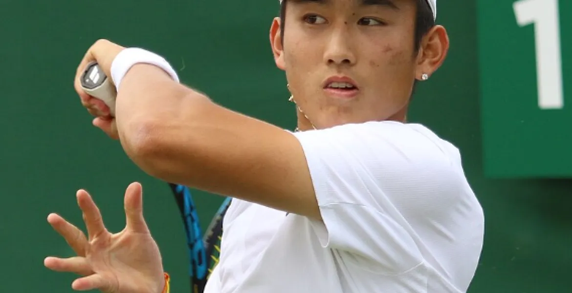 Impresa storica: Vittoria sorpresa del tennista Junsheng Shang a Shanghai