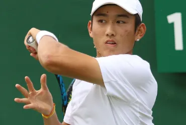 Impresa storica: Vittoria sorpresa del tennista Junsheng Shang a Shanghai
