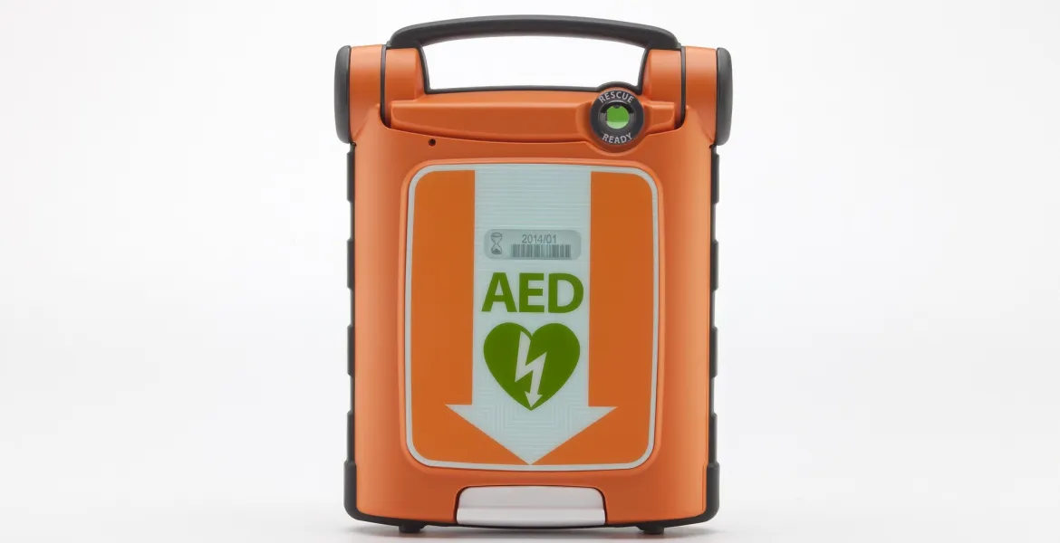 Bove, appello delle pubbliche assistenze: “Più defibrillatori in strada”