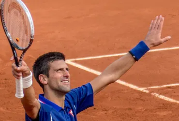 Novak Djokovic trionfa a Shanghai: Avanza agli Ottavi