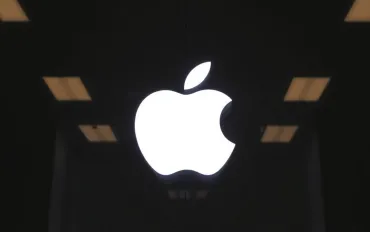 Francia avvia Indagine su Apple per ascolto non autorizzato di Siri
