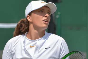 Iga Swiatek domina il torneo di Wuhan: Avanza al terzo turno