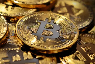 Cripto mercati in crisi: Trump riaccende le tensioni con la Cina
