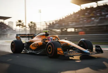 McLaren richiama Norris: 'Vietato il contatto con Piastri!'