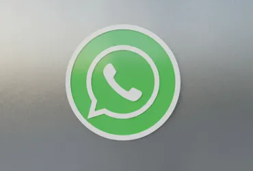 WhatsApp contro lo spam: limite ai messaggi per i mittenti seriali