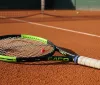 Musetti avanza a Vienna: Tsitsipas si ritira, sfida inedita con Medjedovic