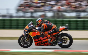 Acosta sbalordisce a Sepang: Ho disattivato ogni controllo per guidare come voglio!
