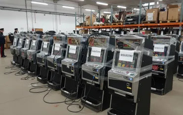 Slot Machine truffaldine scoperte ad Atessa: Maxi-sequestro e denuncia!