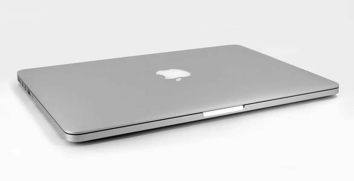 Fuga da Windows 10: utenti migrano in massa verso Mac