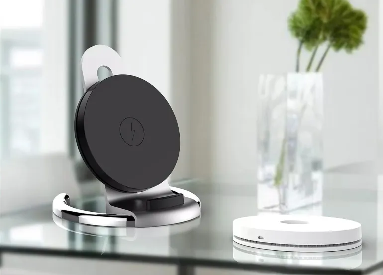 Qi2: la ricarica wireless fa litigare Nothing e il Consorzio WPC