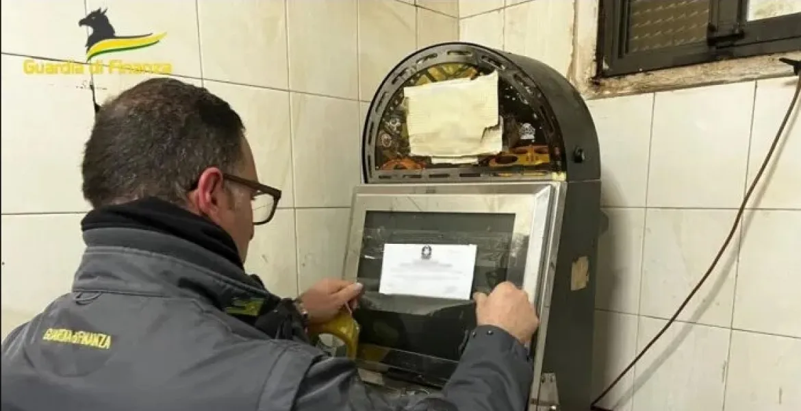 Maxi Evasione Fiscale da 3 Milioni di Euro a Taranto Legata al Gioco Illegale
