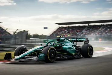 Aston Martin scommette sul giovane Crawford: Terzo Pilota per il 2026