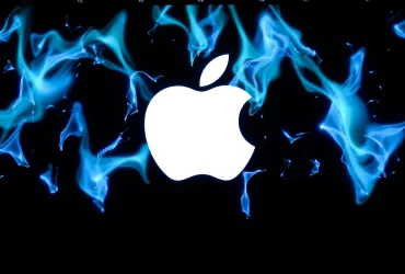 Apple apre all'IA: Tim Cook cerca partner oltre OpenAI