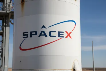 SpaceX e Blue Origin contro il tempo: nuove proposte per battere la Cina sulla Luna