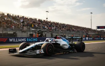 Williams Racing: Ritorno al Futuro con un Tocco Retrò