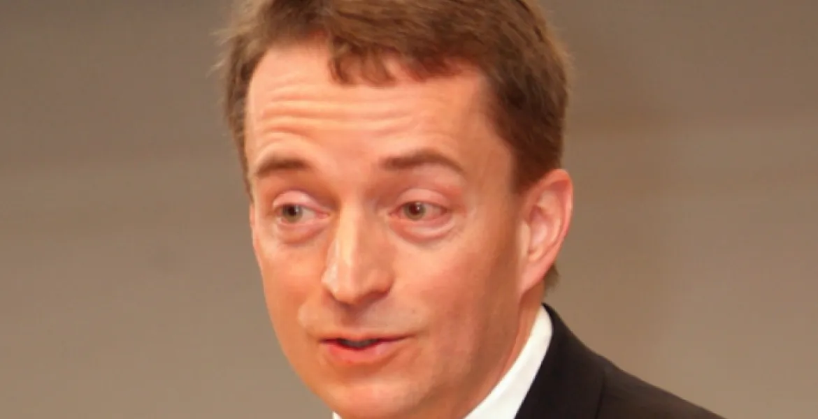 Ex CEO di Intel punta sull'IA per 'accelerare il ritorno di Cristo'