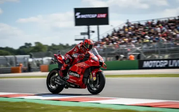 Ducati frena lo sviluppo: L'infortunio di Marquez cambia i piani