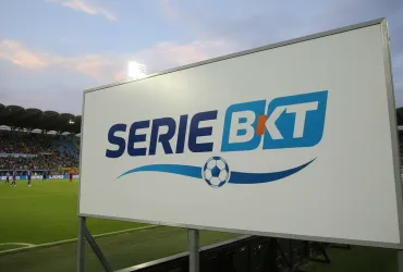 Serie B: Scorpacciata di gol e sorprese! Sampdoria affonda, Palermo KO, Frosinone fermato