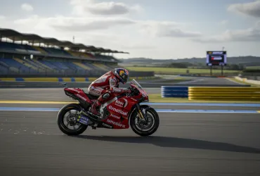 MotoGP Portogallo: Marquez trionfa nella Sprint, Bezzecchi deluso