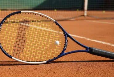 Sinner domina all'esordio nelle ATP Finals di Torino