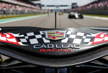 Cadillac scalda i motori: Debutto in pista imminente in F1!