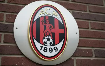 Lewandowski apre al Milan: futuro in bilico a Barcellona