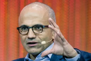 Satya Nadella: L'IA non deve arricchire solo i giganti tech