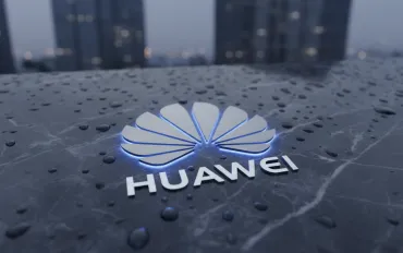 Huawei sfida le sanzioni USA con IA più efficiente