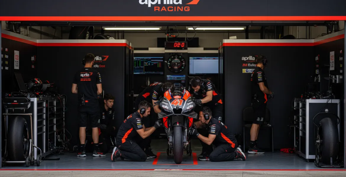 Bezzecchi lancia la sfida a Martin: In Aprilia solo tanti giri per tornare al top!