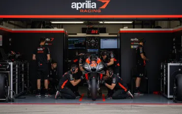 Bezzecchi lancia la sfida a Martin: In Aprilia solo tanti giri per tornare al top!