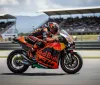 Acosta sfida la KTM: 'A Sepang voglio mezzo secondo in meno!'