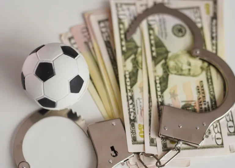 Napoli, De Laurentiis a processo: Falso in bilancio per gli affari Osimhen e Manolas