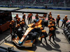 McLaren Indietro Tutta a Las Vegas: Addio Ali Estreme, Ritorno al Grip!