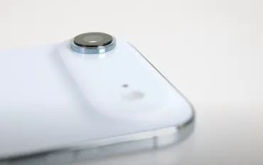 iPhone Air: flop annunciato? Vendite deludenti per lo smartphone ultrasottile di Apple