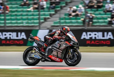 Aprilia sorprende tutti: Sterlacchini rivela ambizioni da titolo nel 2026