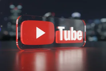 YouTube nella bufera social: un tweet innocente scatena l'ira degli utenti contro gli annunci in pausa