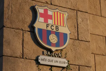 Caso Araujo: Stop a tempo indeterminato per il Difensore del Barcellona