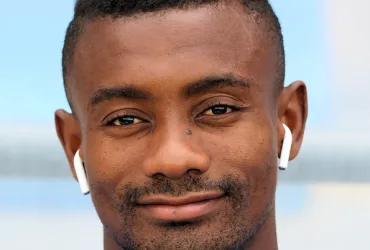 Salomon Kalou: Ex-Chelsea diventa ambasciatore della Coppa d'Africa