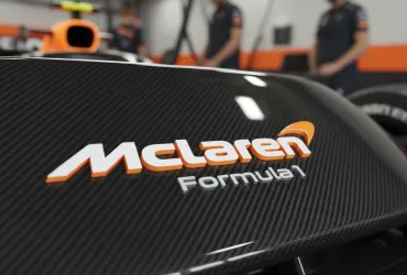 McLaren sfida Verstappen ad Abu Dhabi con una livrea speciale!