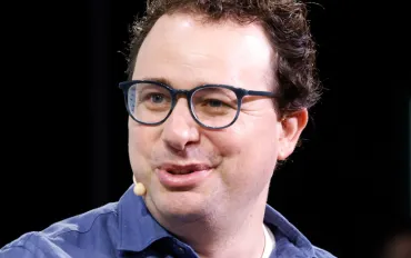 Anthropic mette in guardia OpenAI: bolla AI in arrivo