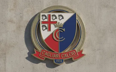 Cagliari in ansia: Felici rischia grave infortunio al ginocchio