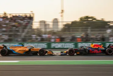 GP Abu Dhabi: Verstappen nel mirino, Norris infuriato!