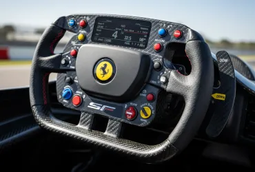 Ferrari rivoluziona il volante: un taglio netto verso il futuro della F1