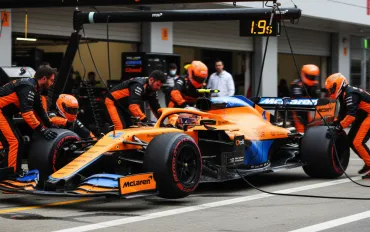 GP Abu Dhabi: Verstappen e McLaren si giocano il titolo con strategie al limite